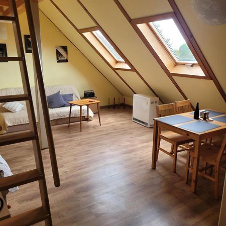 Apartamenty Na Poddaszu Bierdzany Ngoại thất bức ảnh