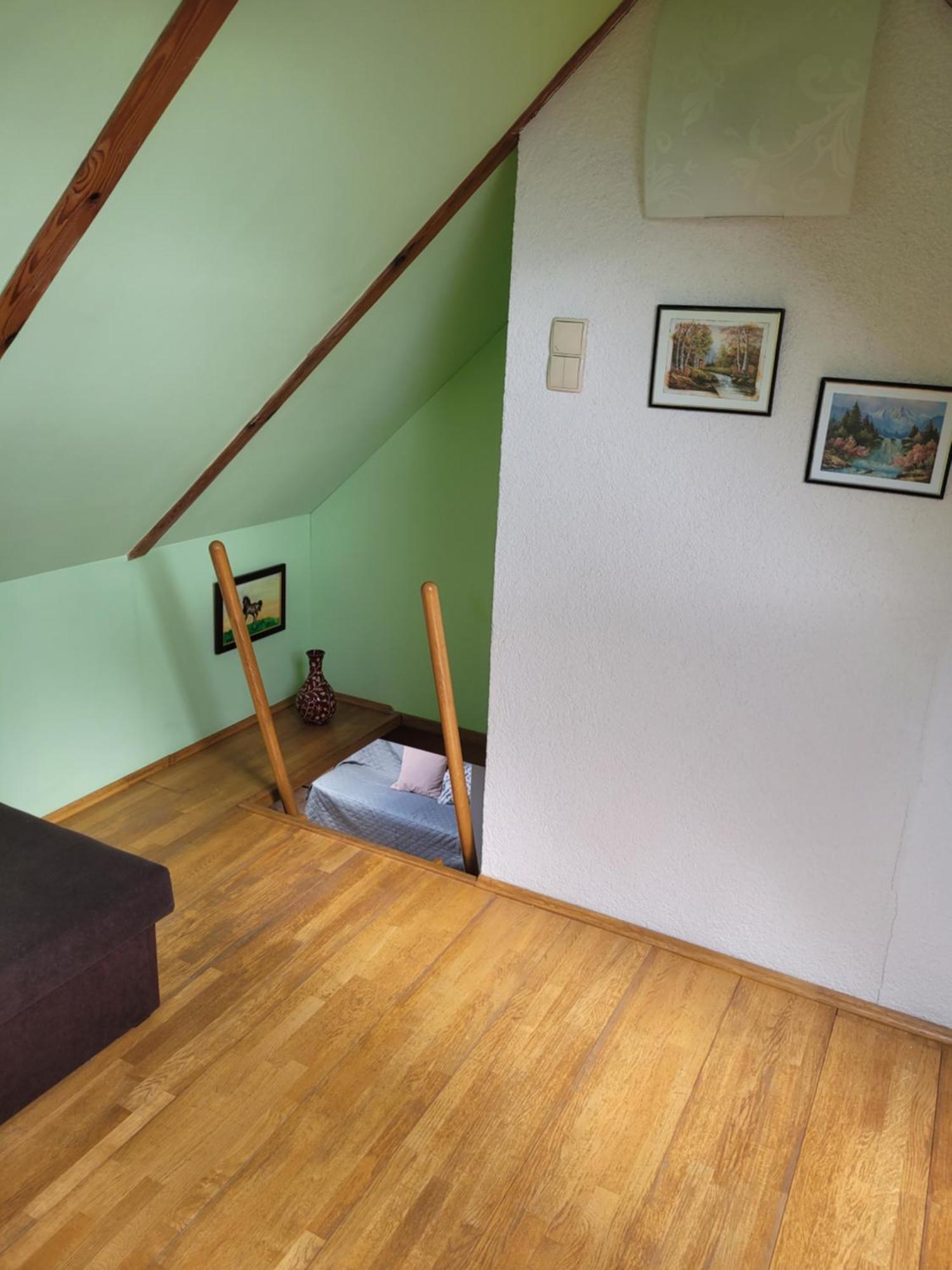 Apartamenty Na Poddaszu Bierdzany Ngoại thất bức ảnh